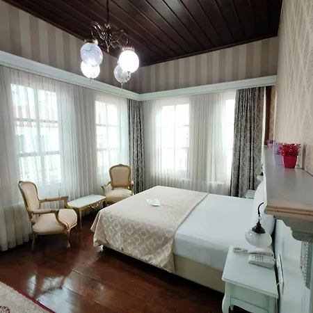ıpekyolu Oda ve Kahvaltı 4*