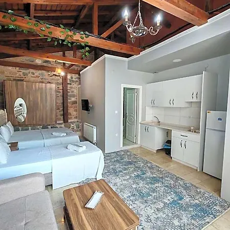 Ipekyolu Bed & Breakfast 4*