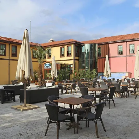 住宿加早餐酒店 布尔萨依皮佑鲁住宿加早餐旅馆 3*